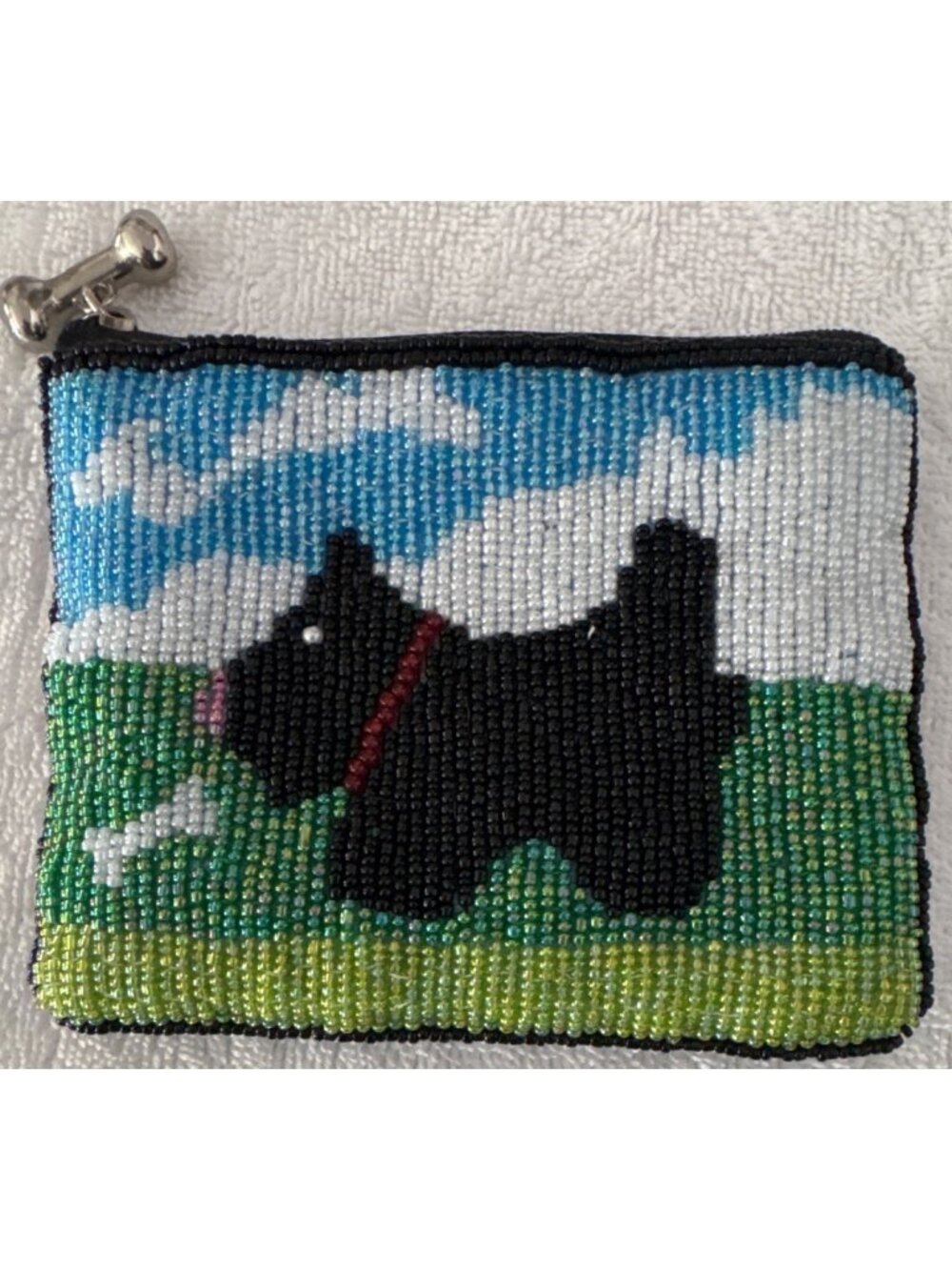 Scottie Dog Coin Purse Silver Bone Zipper Pull & Velvet Backing Beaded Black